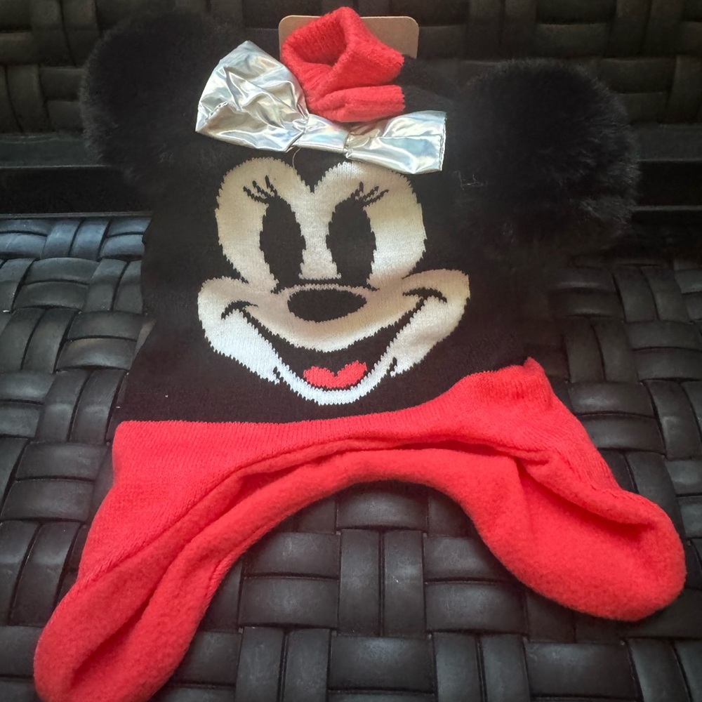 Beanie Cap - Disney - Minnie Mouse Face Black/Pink w/Mittens Glove Hat Set NEW